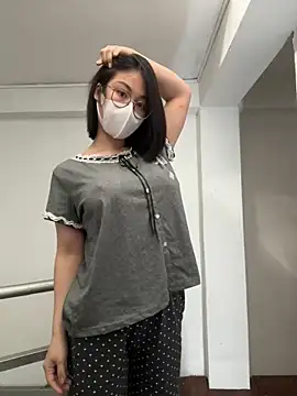 Baby Claraa online show from 7, 3, 2025