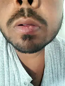 Snapshot of your_fuck_boy_00 chatting on 31, 12, 2024 your fuck boy 00 online show from 31, 12, 2024