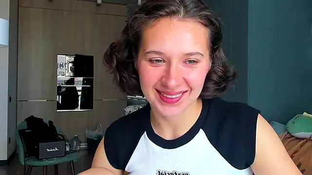 Snapshot of Lilith_lutherlow chatting on 2, 10, 2025 Lilith lutherlow online show from 2, 10, 2025