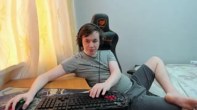 iliaskrislove online show from 11, 4, 2026