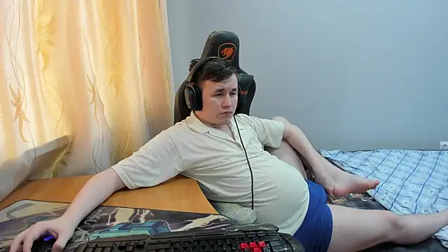 iliaskrislove online show from 5, 5, 2026