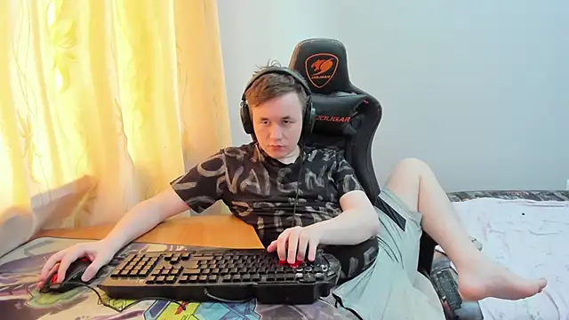 iliaskrislove online show from 14, 5, 2026