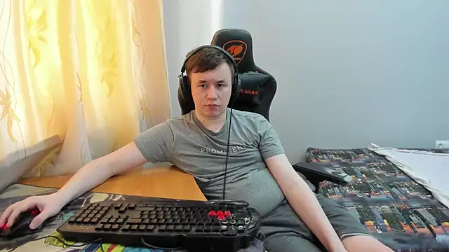 iliaskrislove online show from 15, 5, 2026
