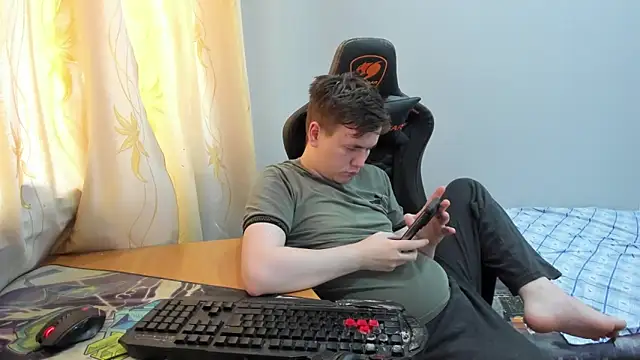 iliaskrislove online show from 21, 5, 2026
