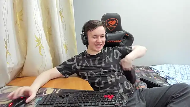 iliaskrislove online show from 26, 5, 2026
