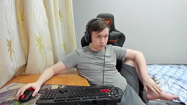 iliaskrislove online show from 30, 5, 2026