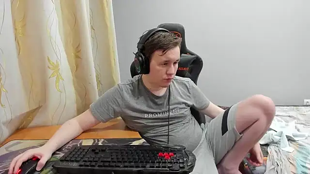 Snapshot of iliaskrislove chatting on 18, 6, 2026 iliaskrislove online show from 18, 6, 2026