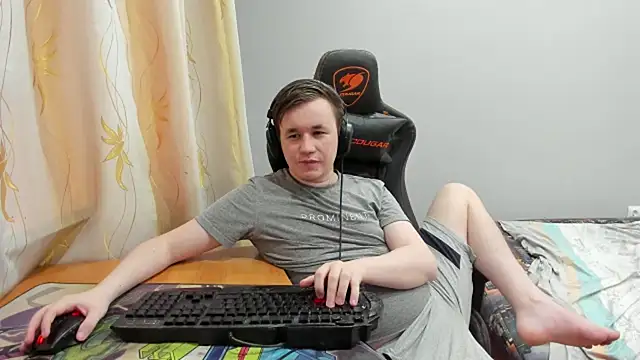 Snapshot of iliaskrislove chatting on 19, 6, 2026 iliaskrislove online show from 19, 6, 2026