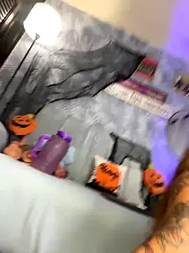 Snapshot of antonelaswete02 chatting on 27, 10, 2025 antonelaswete02 online show from 27, 10, 2025