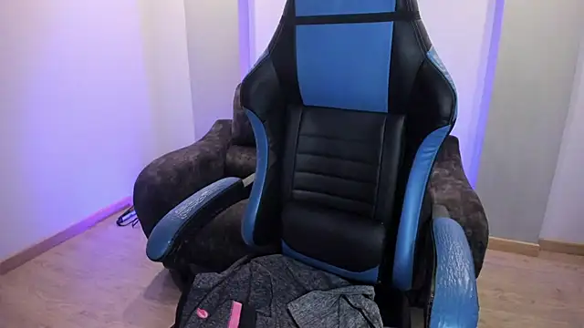 Snapshot of Barbara_honey chatting on 2, 12, 2025 Barbara honey online show from 2, 12, 2025