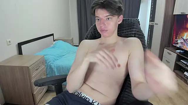 Snapshot of Liam_sexy1 chatting on 21, 2, 2026 Liam sexy1 online show from 21, 2, 2026