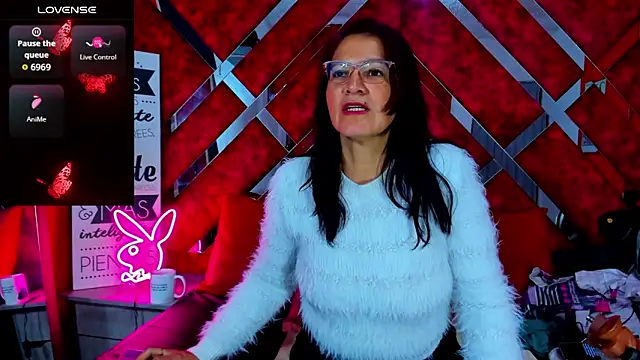 Snapshot of Mulan_sexy01 chatting on 6, 4, 2026 Mulan sexy01 online show from 6, 4, 2026