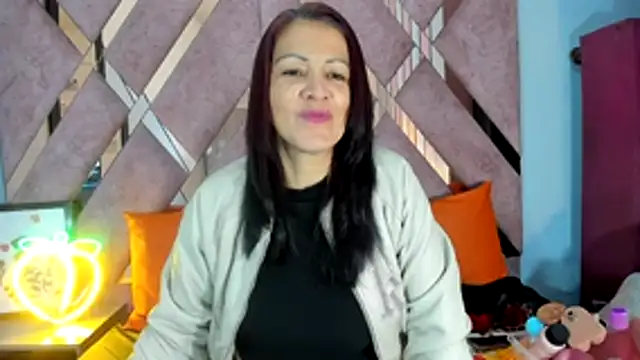 Snapshot of Mulan_sexy01 chatting on 9, 4, 2026 Mulan sexy01 online show from 9, 4, 2026