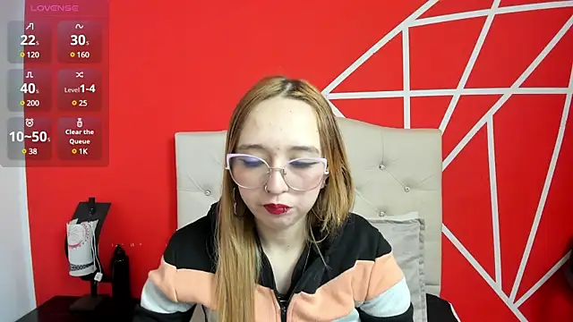 Liaroberts1 online show from 15, 1, 2025