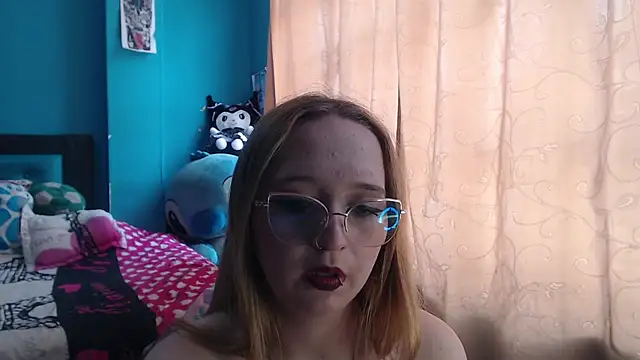 Liaroberts1 online show from 21, 3, 2025