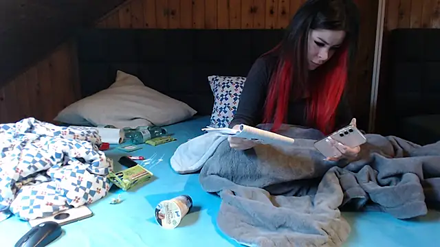 BoeseMoni1998 online show from 28, 2, 2025