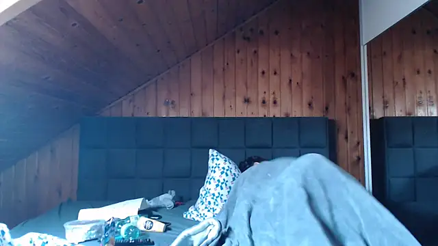 BoeseMoni1998 online show from 20, 3, 2025