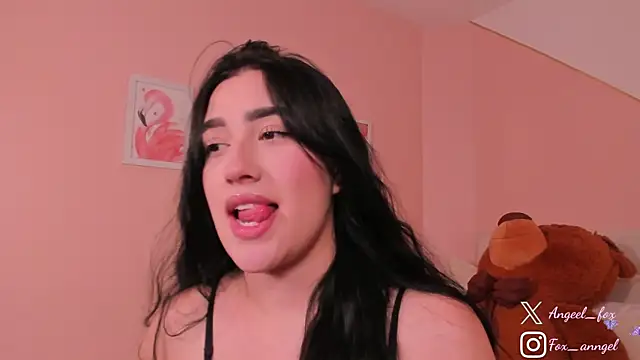 angeel fox online show from 7, 10, 2025