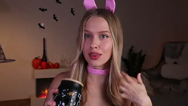 ella twinkl online show from 24, 10, 2025