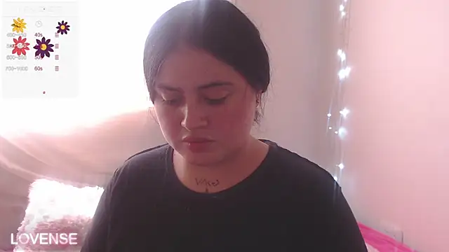 Snapshot of PamelaDoouce chatting on 6, 12, 2024 PamelaDoouce online show from 6, 12, 2024