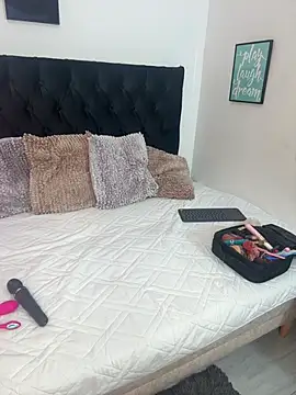 Snapshot of AriannaTorres chatting on 13, 1, 2026 AriannaTorres online show from 13, 1, 2026