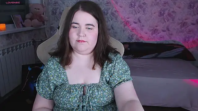 Snapshot of Estelle_Hicks chatting on 29, 5, 2026 Estelle Hicks online show from 29, 5, 2026