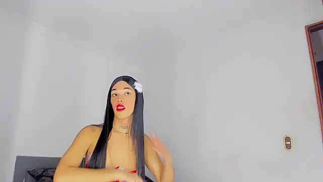 Snapshot of LittleEmmaa chatting on 10, 3, 2025 LittleEmmaa online show from 10, 3, 2025