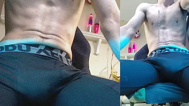 Snapshot of slendt94 chatting on 8, 2, 2025 slendt94 online show from 8, 2, 2025