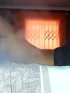 Snapshot of Curvature140i chatting on 6, 3, 2026 Curvature140i online show from 6, 3, 2026