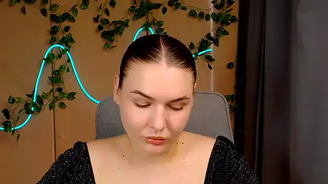Snapshot of Glory_air chatting on 11, 5, 2026 Glory air online show from 11, 5, 2026