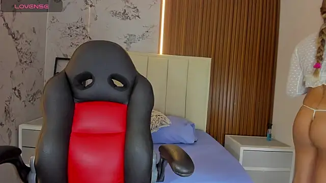 SUNNYCYRUS online show from 21, 11, 2025