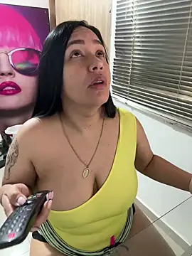 Snapshot of marta201_alfaro chatting on 1, 3, 2025 marta201 alfaro online show from 1, 3, 2025