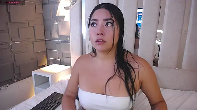 Susy thomson online show from 16, 4, 2026