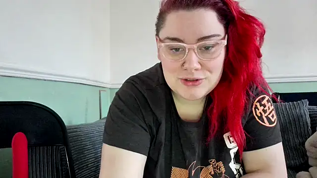 Bustycurves online show from 24, 1, 2025