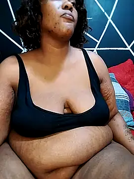 Snapshot of YummyChocolatexx2 chatting on 15, 5, 2026 YummyChocolatexx2 online show from 15, 5, 2026