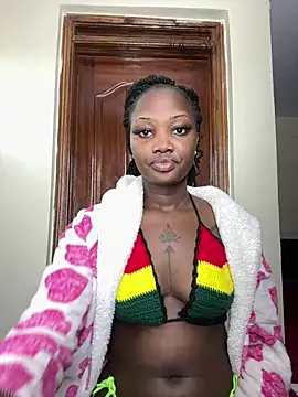 Snapshot of Queen_Arnah254 chatting on 7, 5, 2026 Queen Arnah254 online show from 7, 5, 2026
