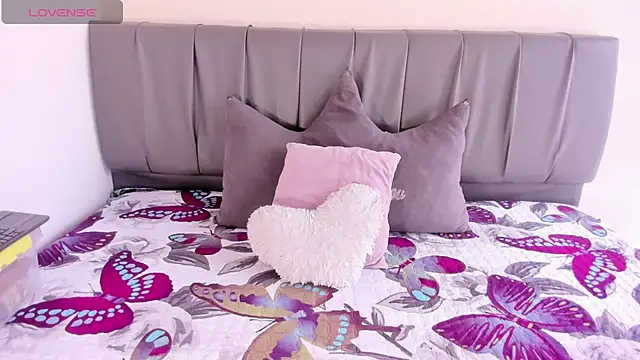 Cherllynn online show from 6, 1, 2026