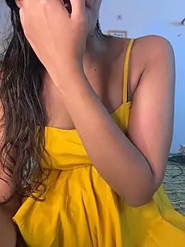 Snapshot of Goddess_sneha chatting on 1, 3, 2026 Goddess sneha online show from 1, 3, 2026