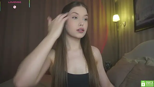  Eva Lee online show from 27, 10, 2025