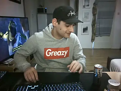 Snapshot of mihaimichael chatting on 26, 4, 2026 mihaimichael online show from 26, 4, 2026