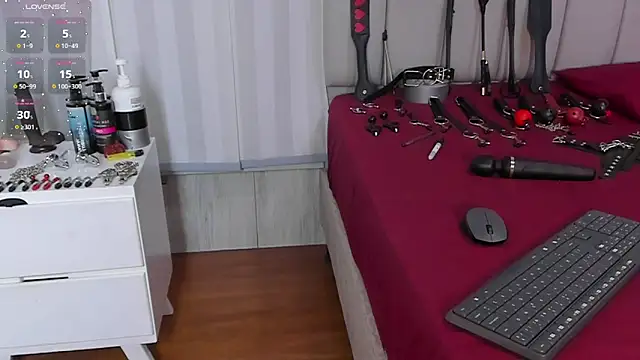 mileyerikson online show from 26, 5, 2026