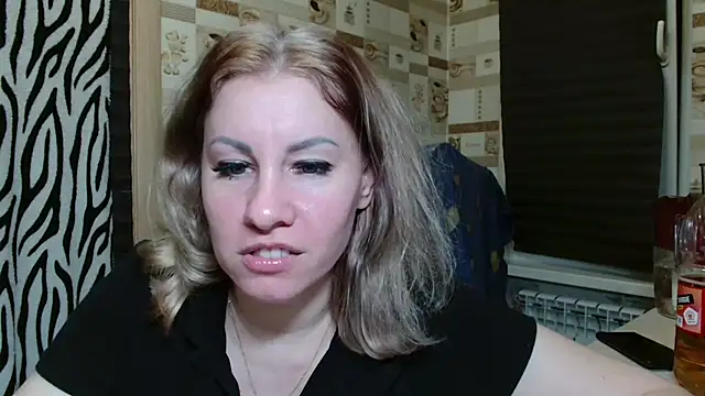 TherestlessKitty online show from 25, 6, 2026