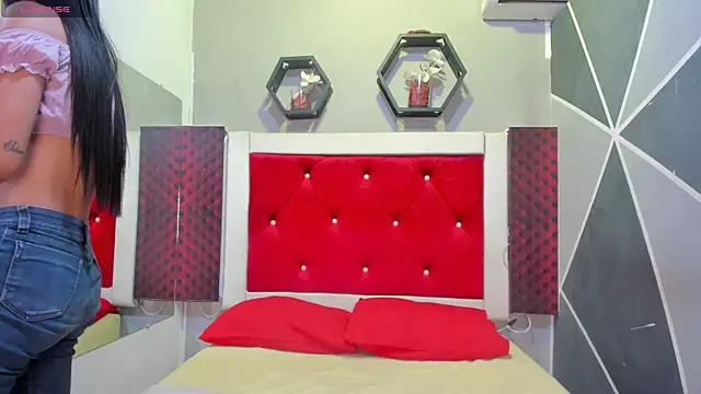 Karoll014 online show from 25, 11, 2025