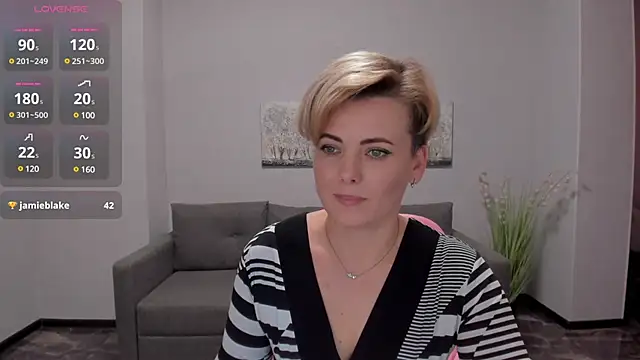 Julia Wilsone online show from 13, 12, 2024