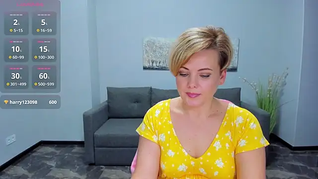 Julia Wilsone online show from 6, 2, 2025