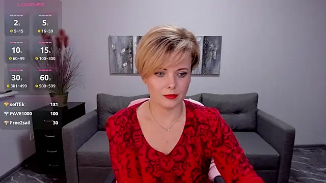 Julia Wilsone online show from 22, 2, 2025