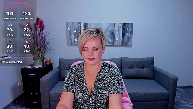 Julia Wilsone online show from 21, 10, 2025