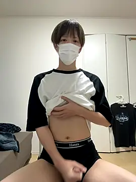 Snapshot of yuuuuma578 chatting on 10, 9, 2025 yuuuuma578 online show from 10, 9, 2025