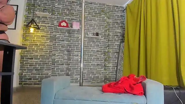 Snapshot of iam_samy_ chatting on 3, 2, 2025 iam samy online show from 3, 2, 2025