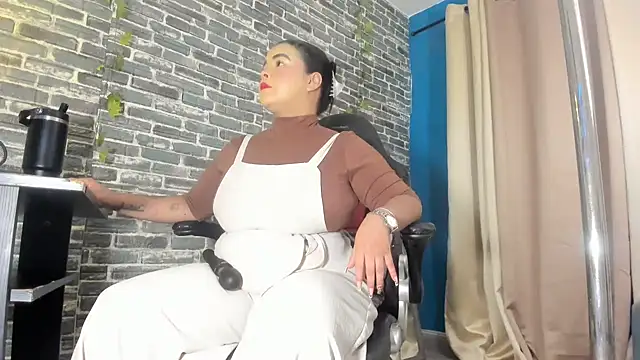 Snapshot of iam_samy_ chatting on 2, 10, 2025 iam samy online show from 2, 10, 2025